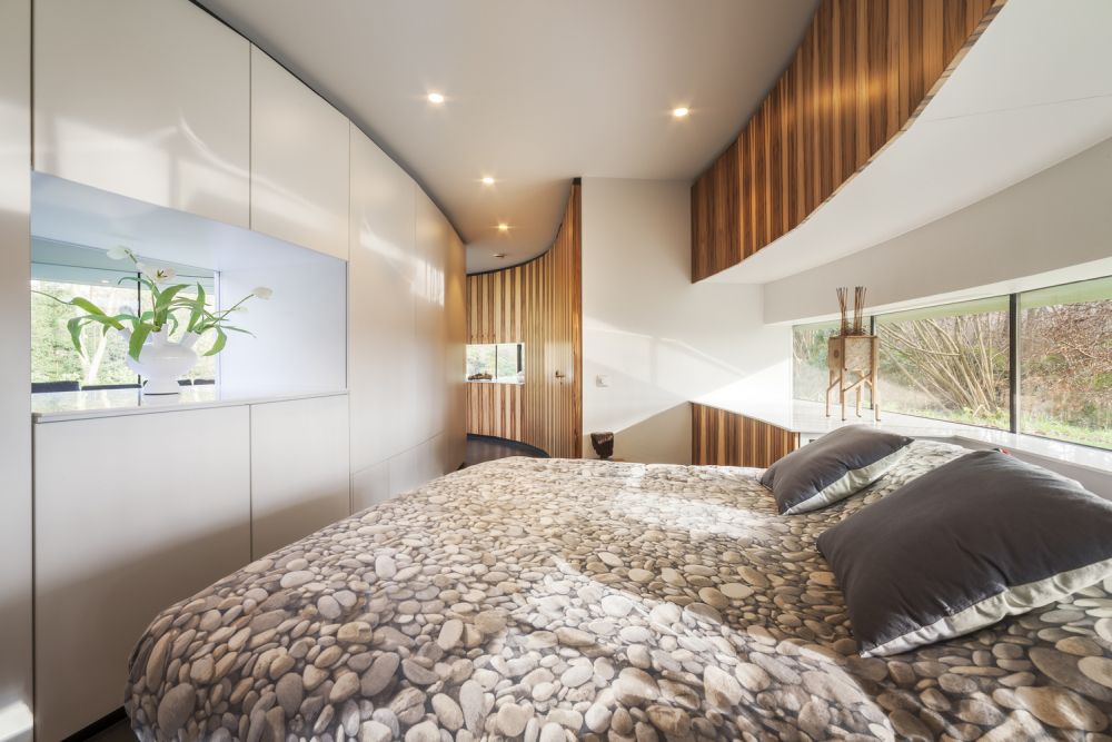 360 Villa by 123DV bedroom