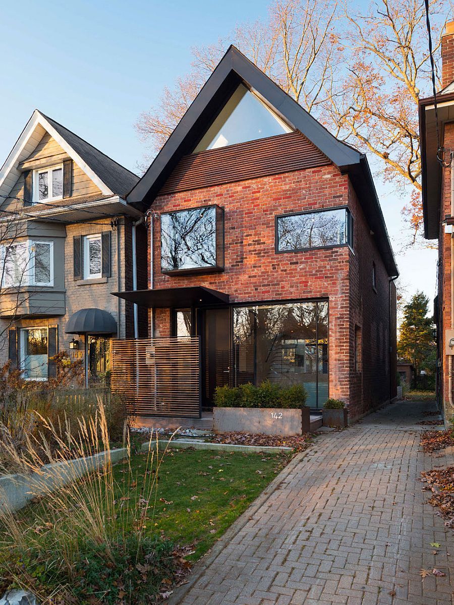 A 1900s residence in Toronto