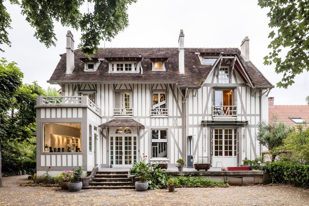 A 19th-century beautiful house from Paris