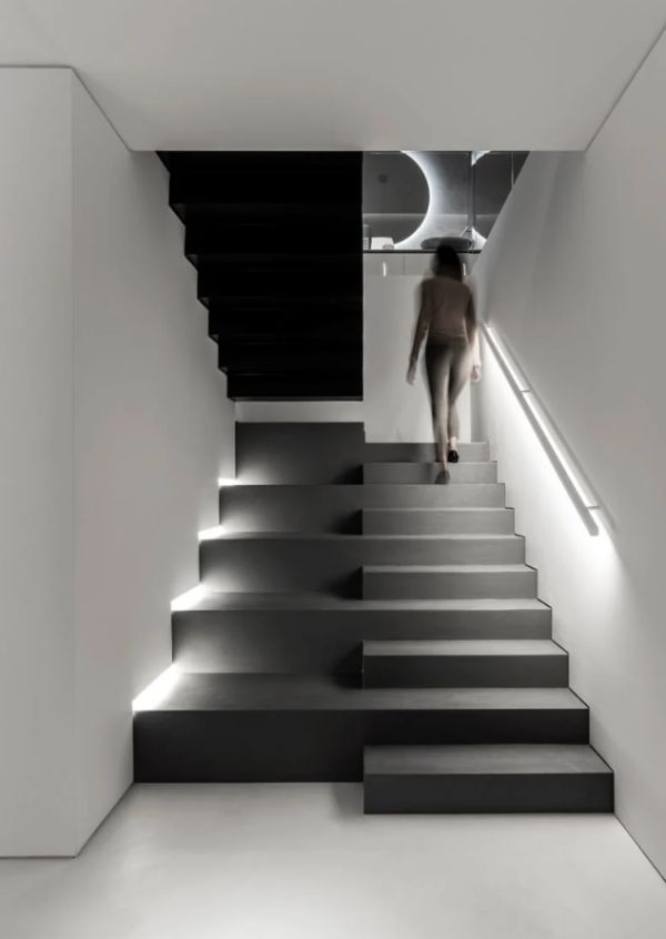 A two-part staircase design