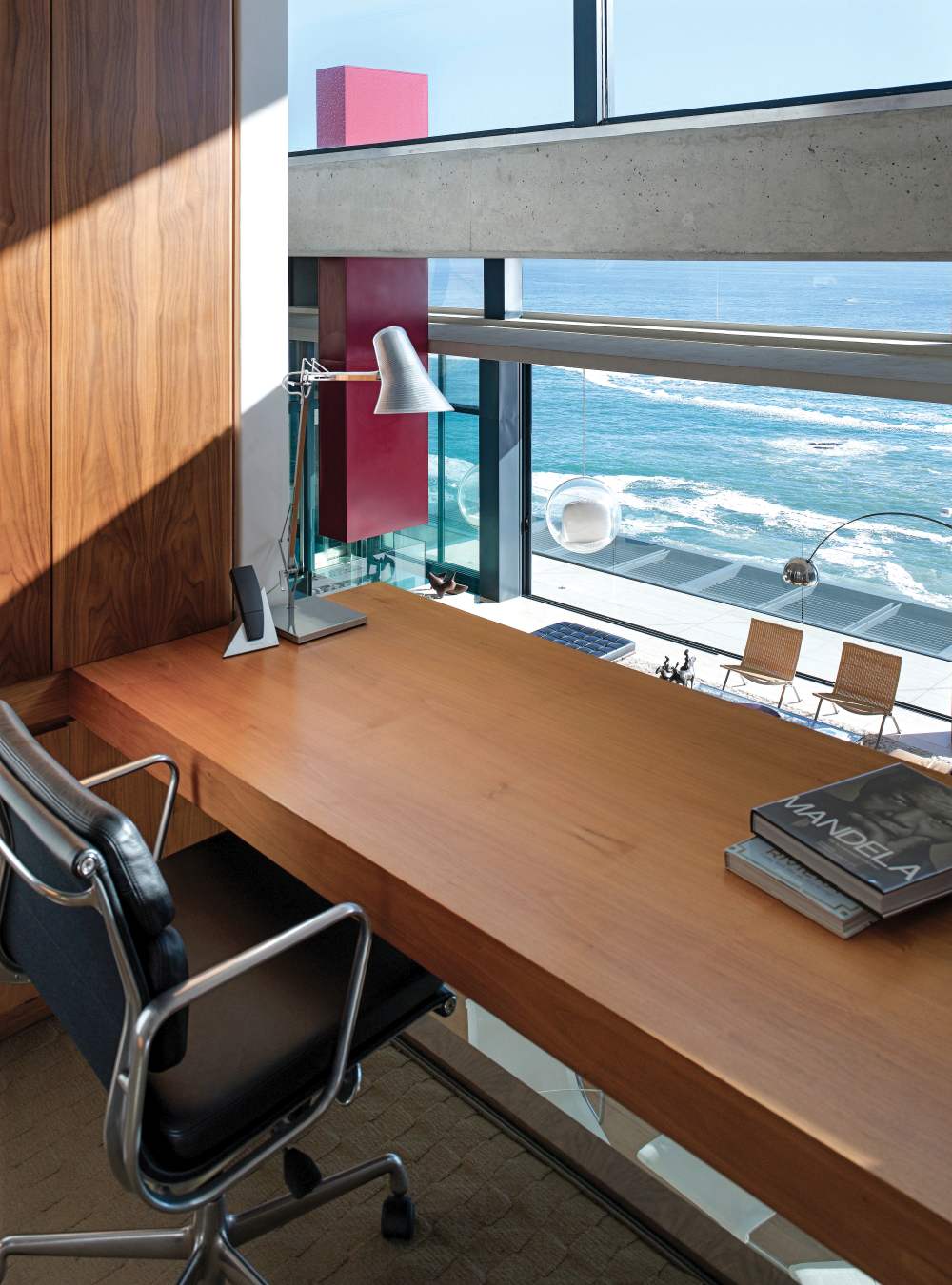 ARRCC Horizon Villa in Cape Town South Africa desk with ocean view