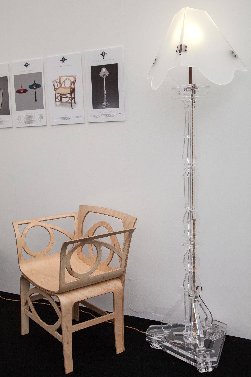 Acrylic floor lamp