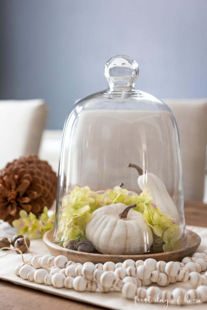 DIY Room Decor Fall-Themed Centerpiece for Your Dining Table