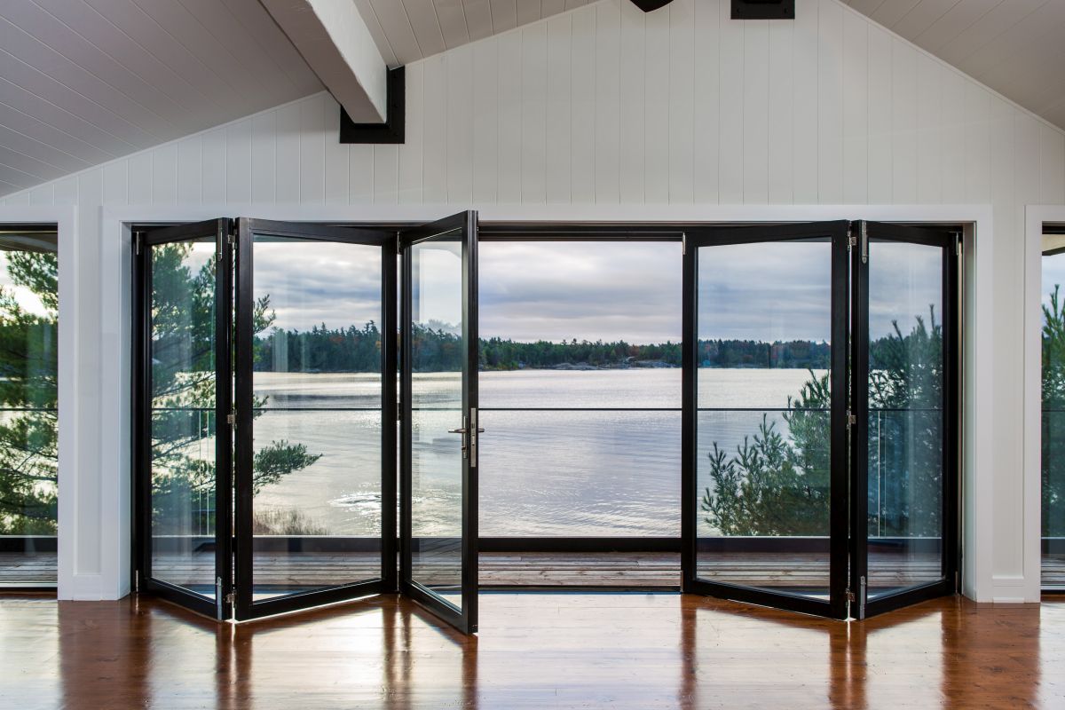 Gorgeous Aluminum Door Ideas for Your Entire Home