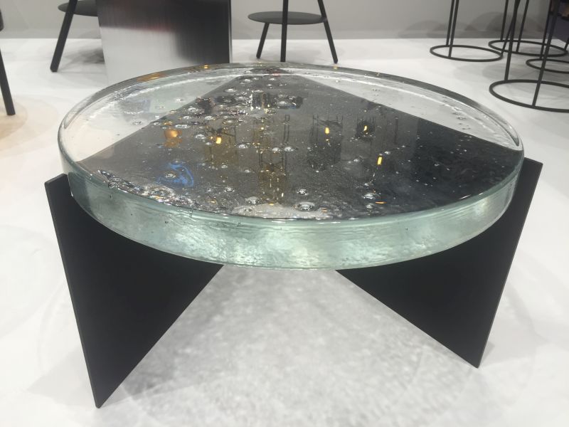 The Many Glamorous Faces Of Glass Top Coffee Tables