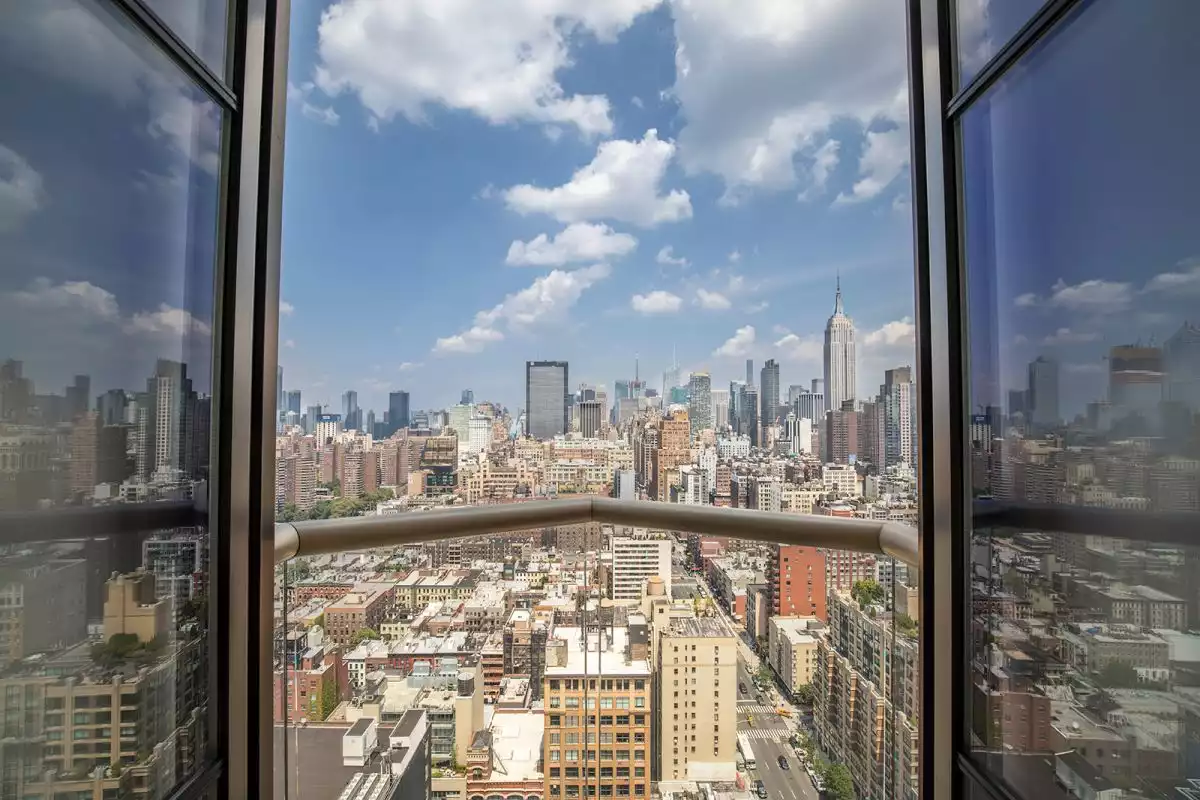 Amazing expensive 212 West 18th St PENTHOUSE1, New York apartment - view