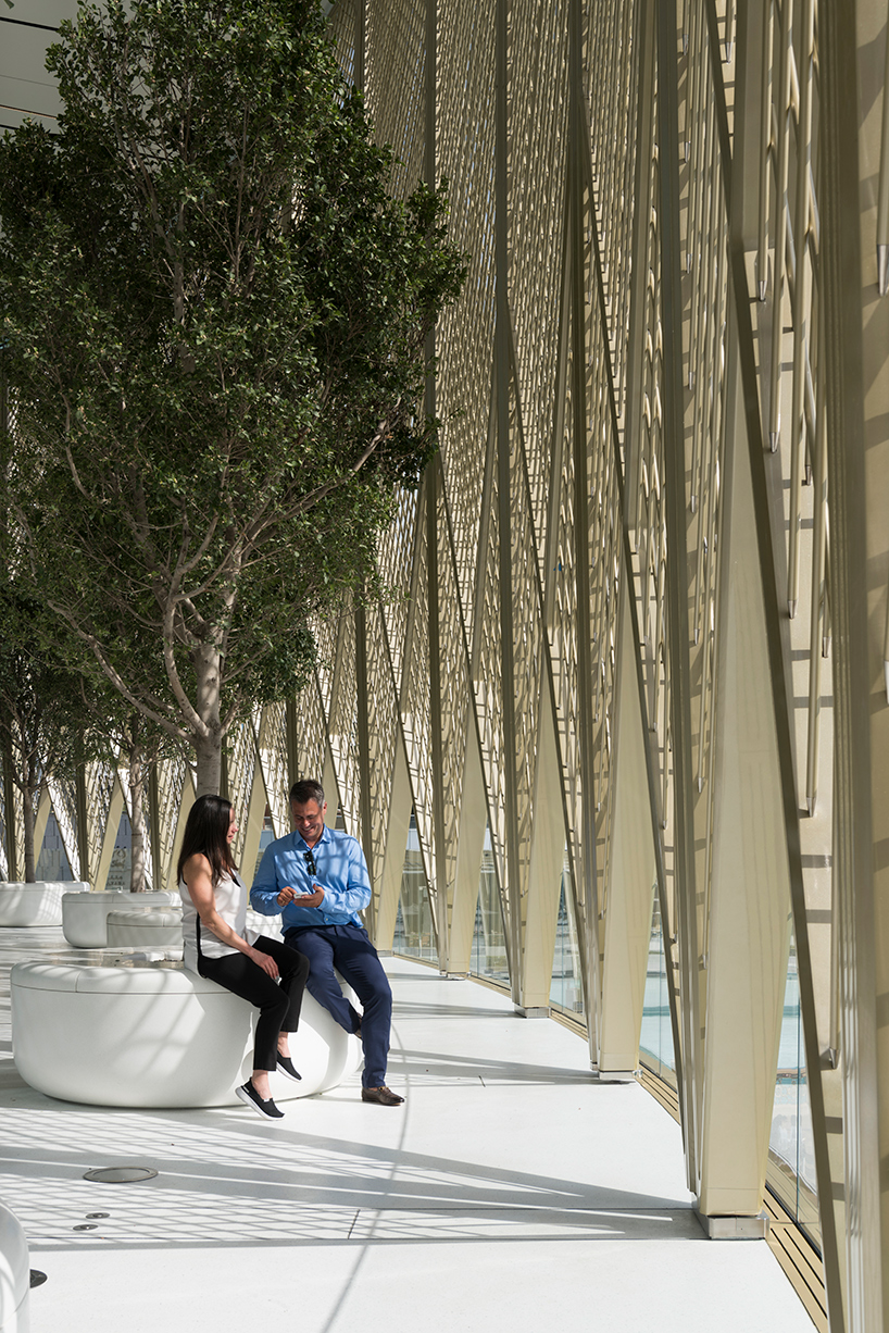 Apple dubai mall by foster and partners opening of the 18 engineered panels