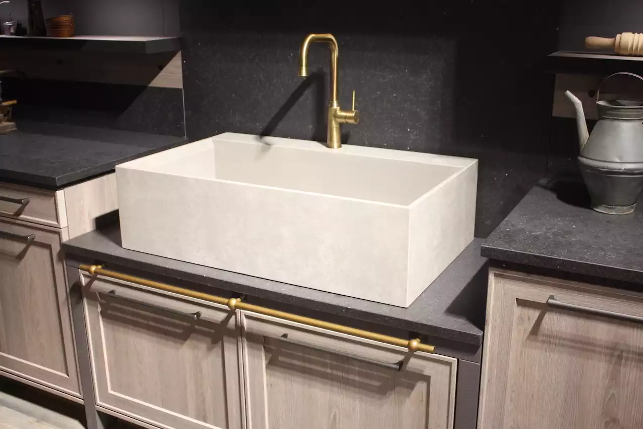 Ar Tre Farmhouse sink