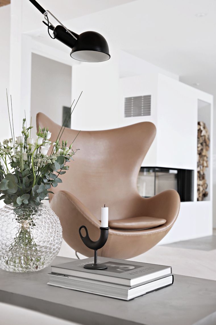 Arne Jacobsen Egg Chair with a scandinavian design