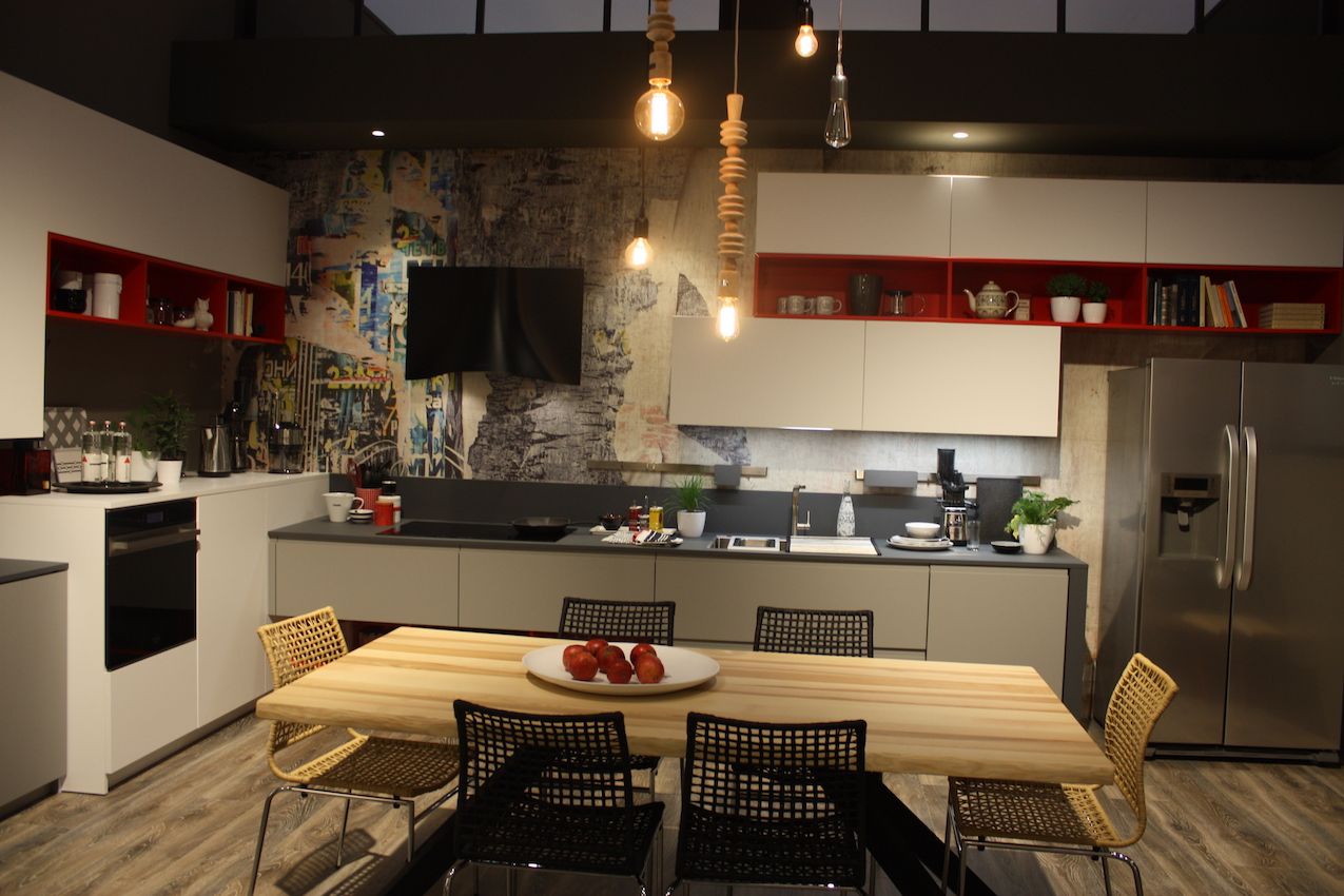 This Arrex kitchen demonstrates how soapstone can be used with many other materials.
