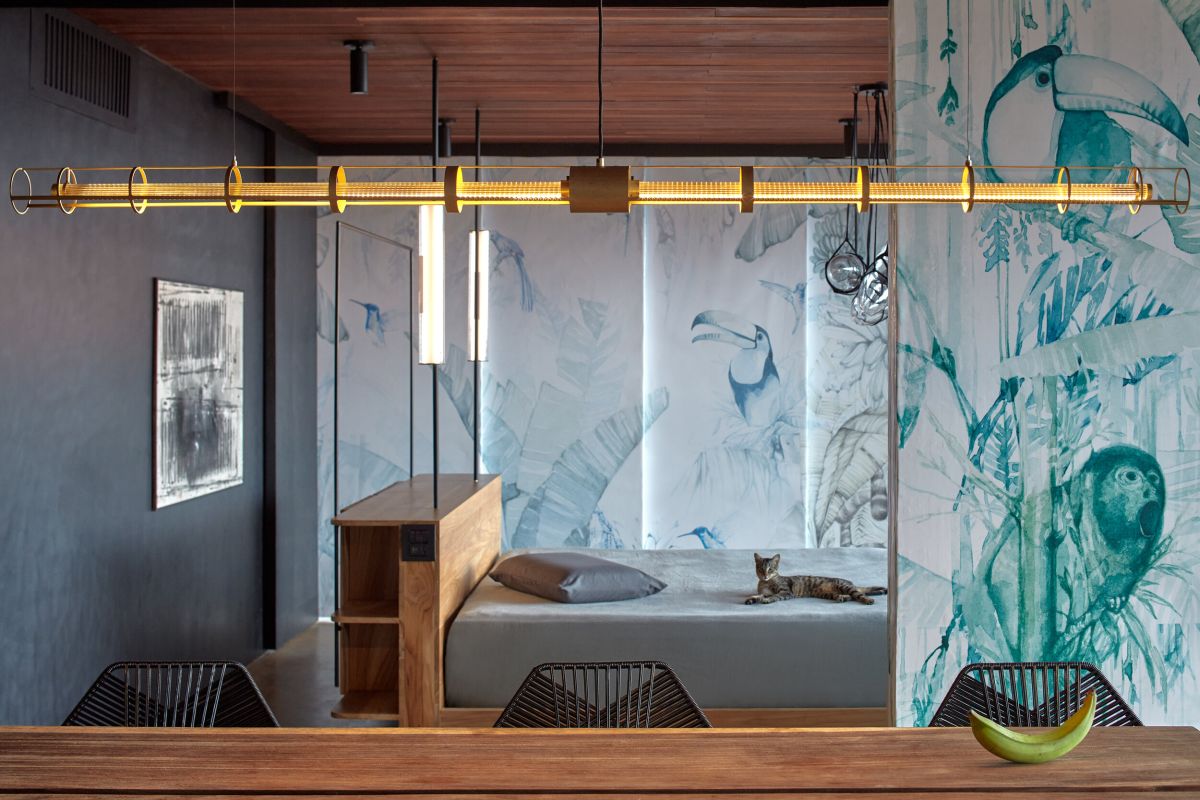 Atelier Costa Rica house with Green Roof by Formafatal bedroom