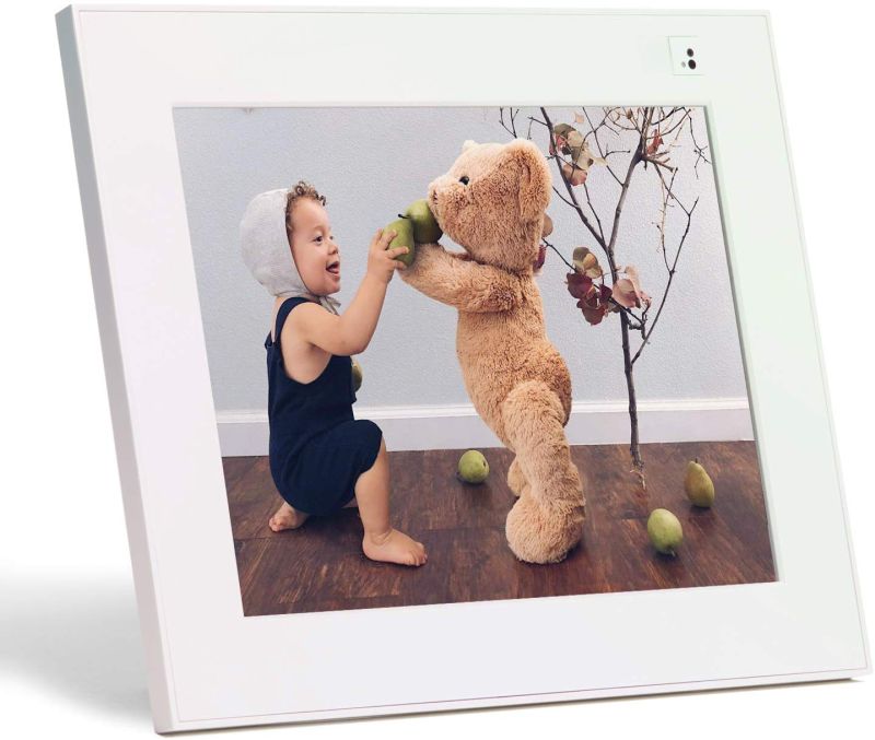 Aura Digital Photo Frame