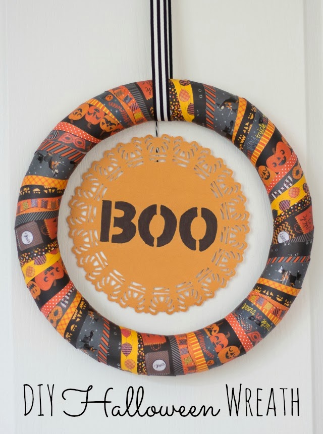 Masking Tape DIY BOO Halloween Wreath