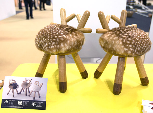 Bambi sheep stool