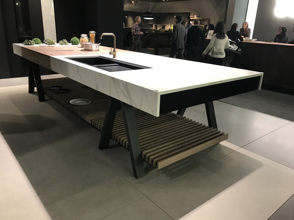 Banco Kitchen table by LA AGENCIA at Living Kitchen 2017 Cologne