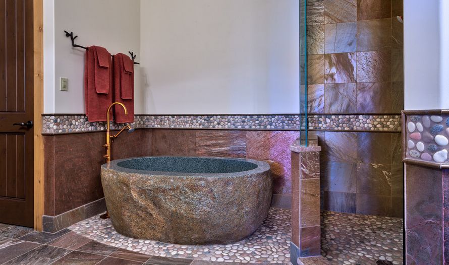 Bathroom Pebbles flooring