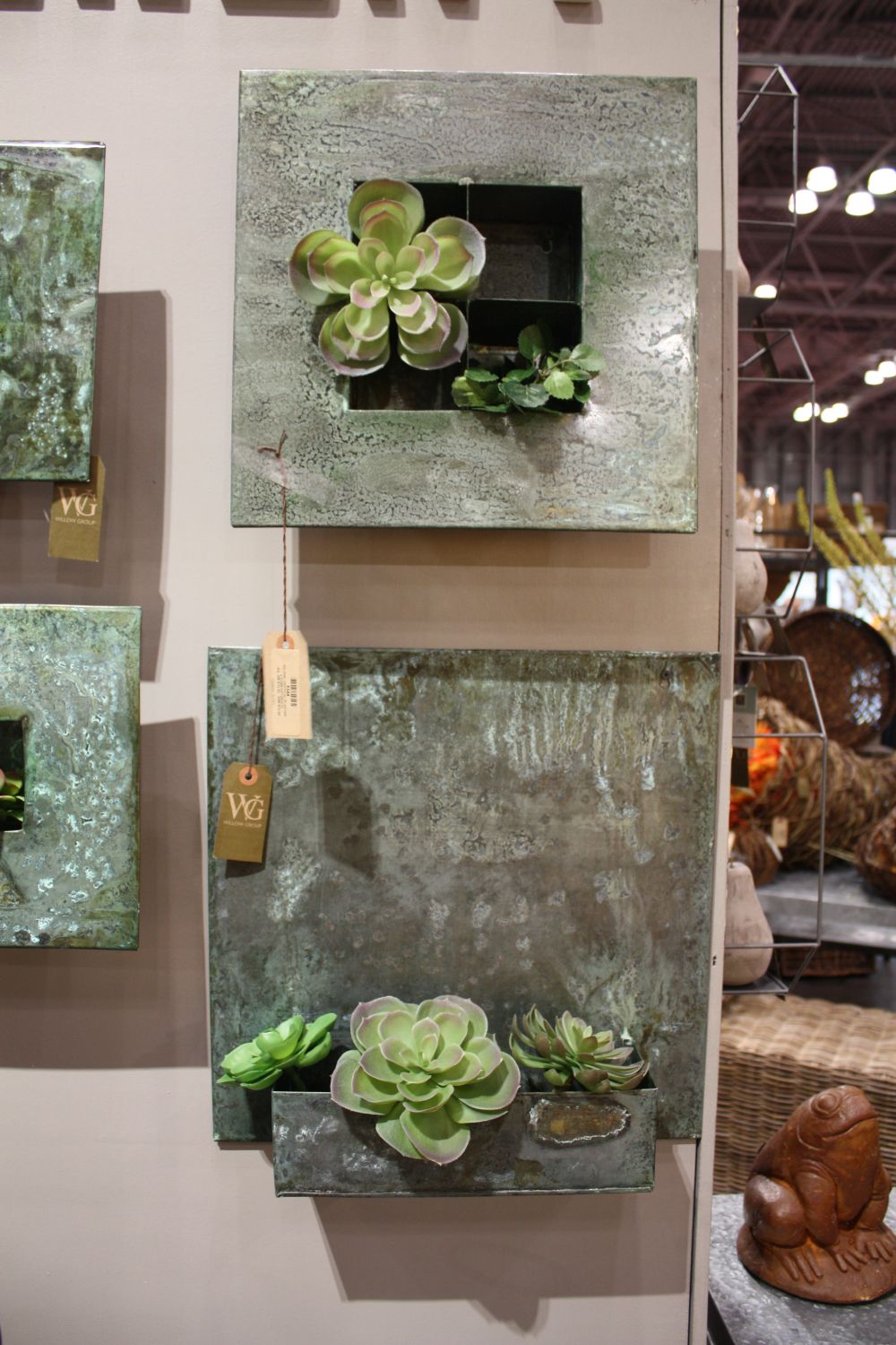 Bathroom feng shui - Purify the air with plant life