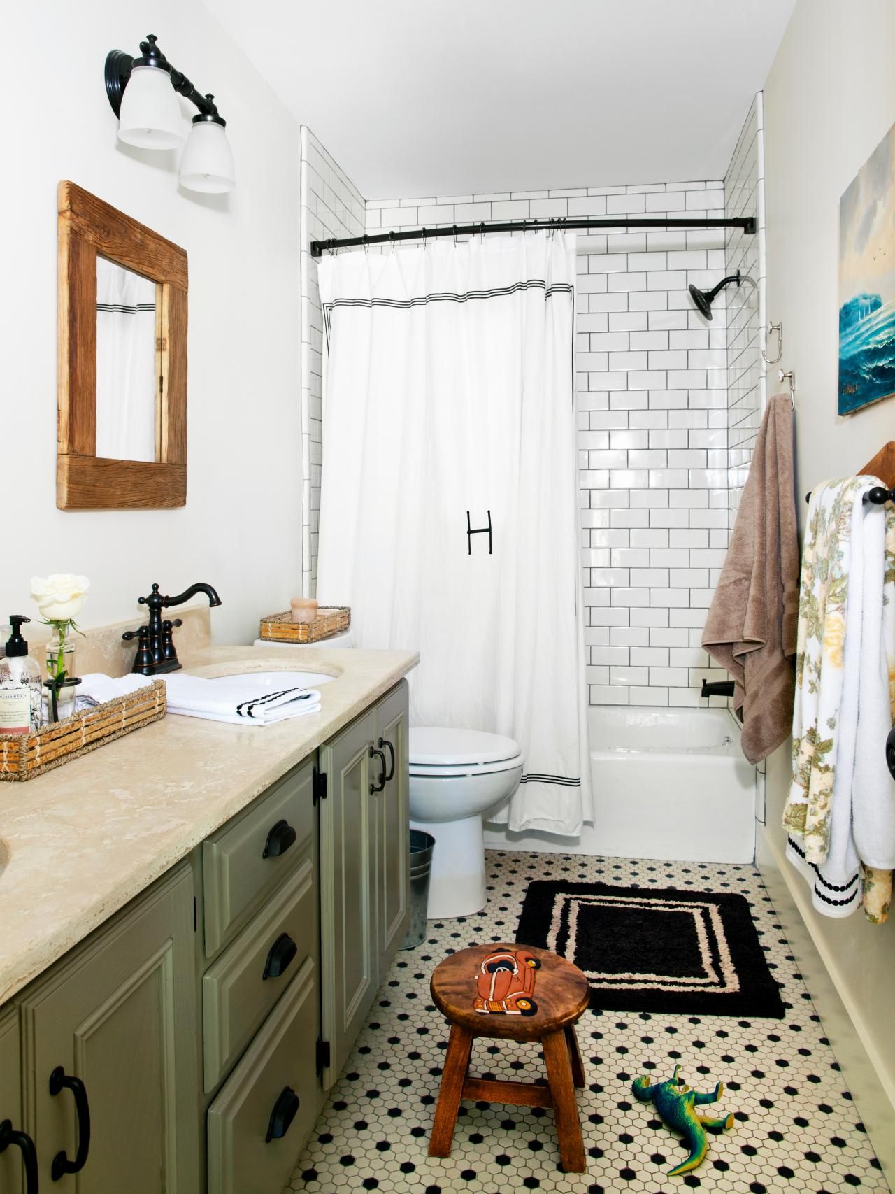 Bathroom textile makeover