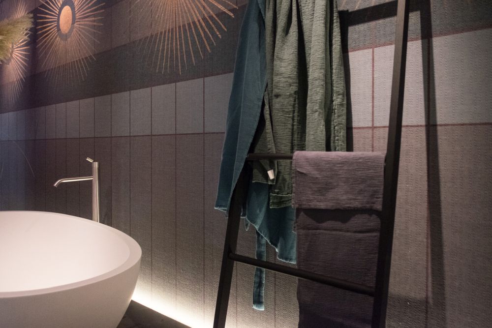 Bathroom wall and deco design at Cersaie