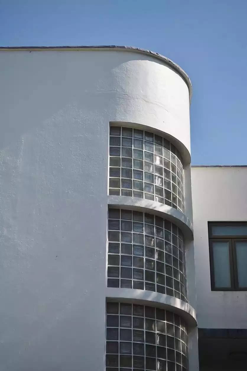 Bauhaus architecture style