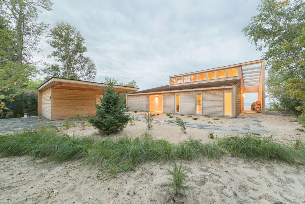 Beach House by Cibinel Architecture back view