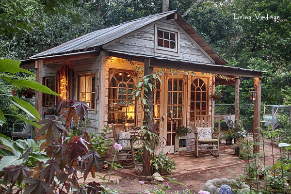 Beautiful Garden She Shed Design With a small Porch