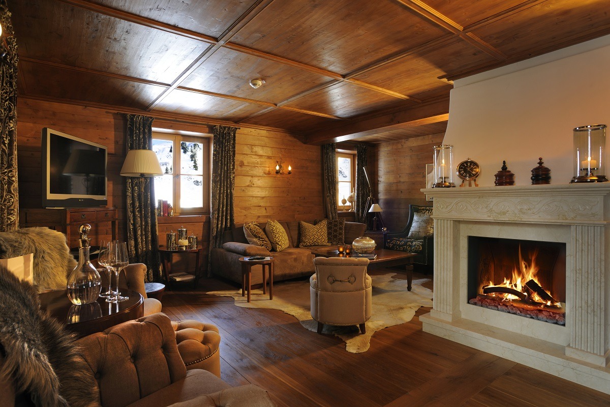 Bentleys House - Zurs, Austria Fireplace