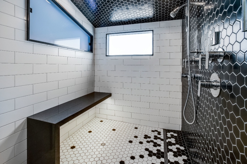 Black and White Bathroom