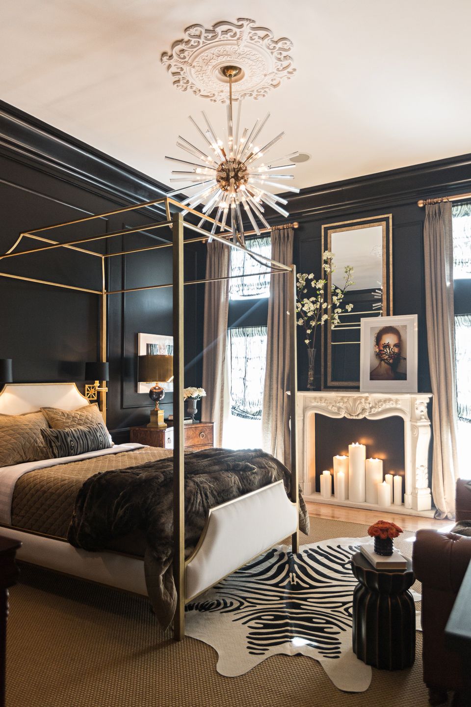 15 Luxurious Black and Gold Bedrooms