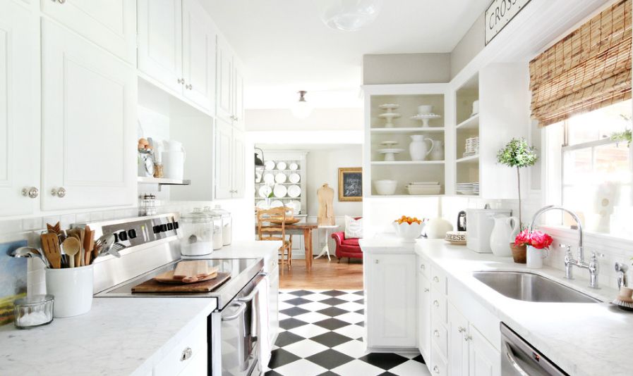 Black and white checkered kitchen floor