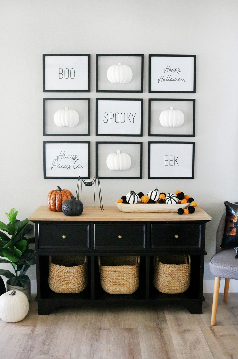 Cool Black And White Decor Ideas for Halloween