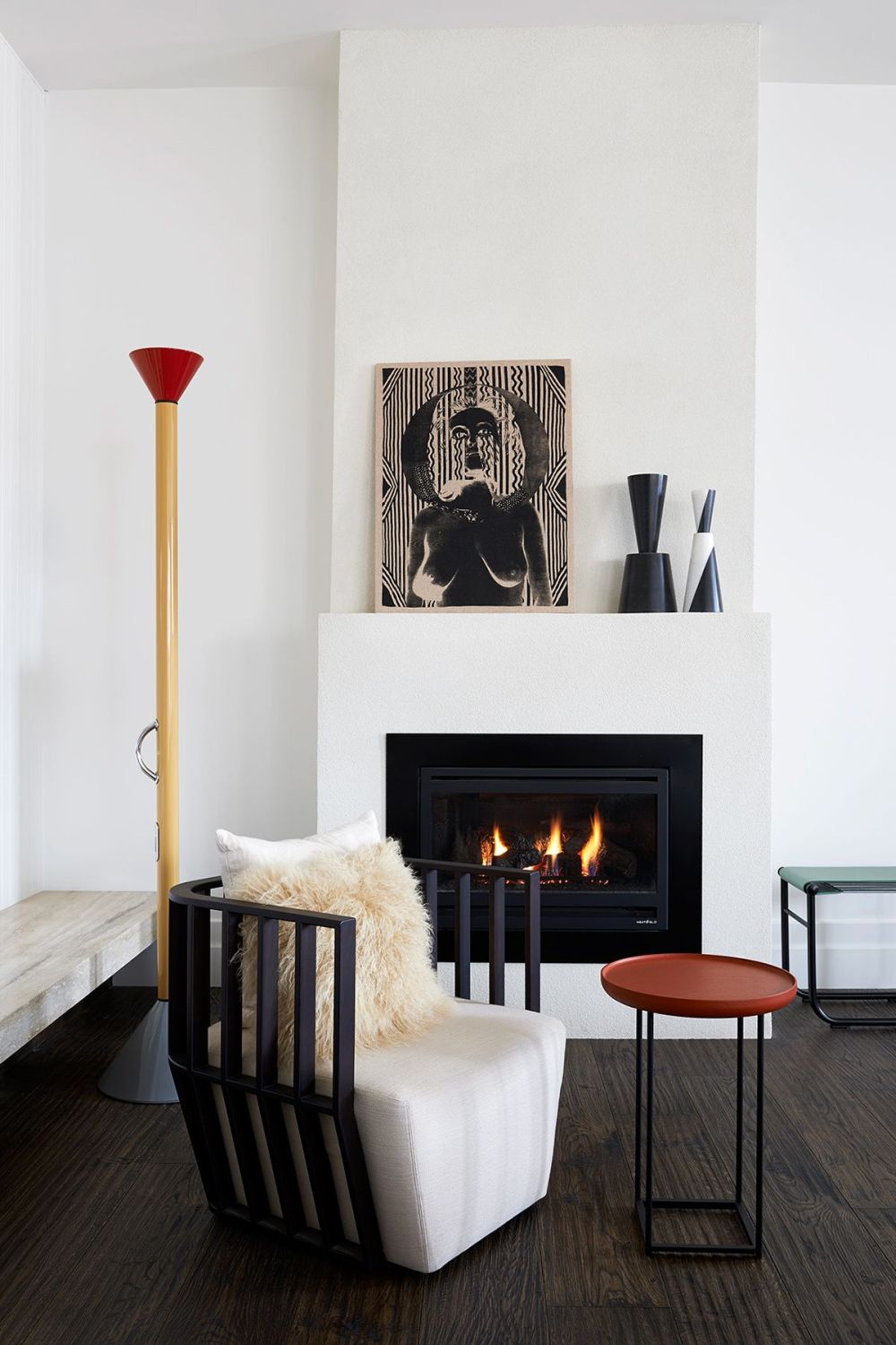 Black and white living room decor - fireplace mantel