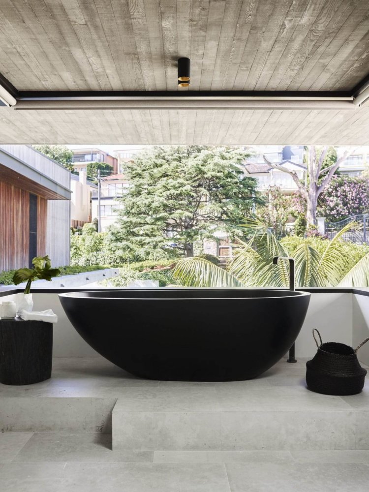 Black tub and spa feeling bathroom