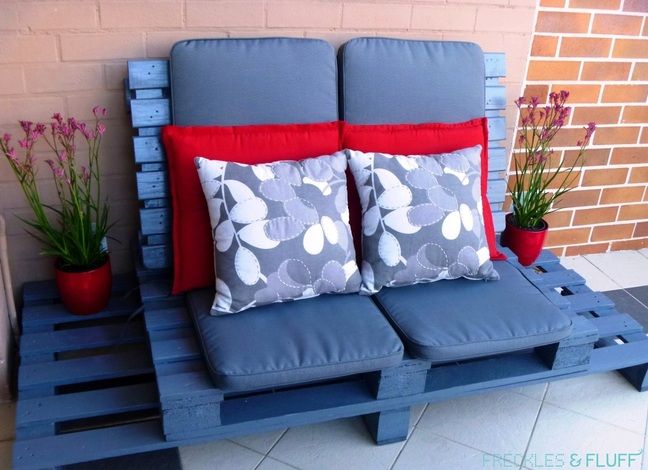 pallet furniture lounge set