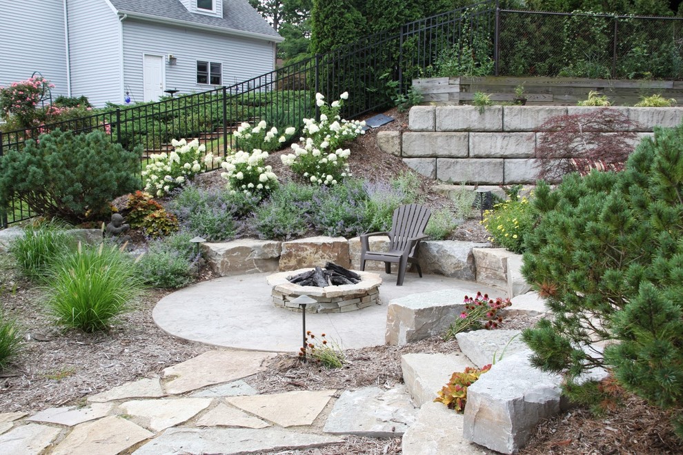 Boulder Retaining Wall for Seating