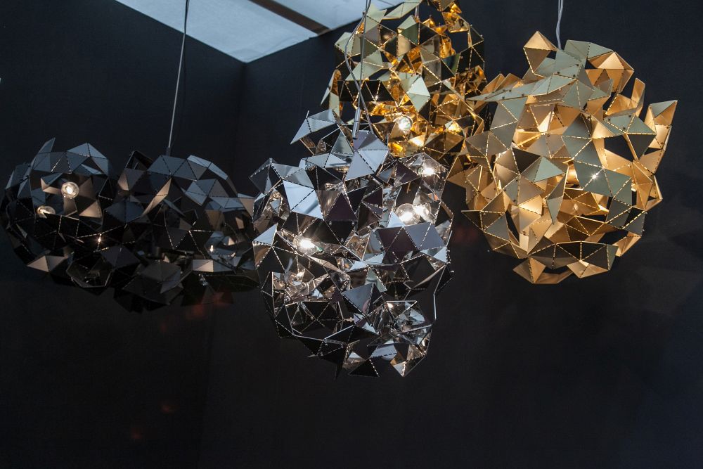 Large Pendant Lights Show Beauty Knows No Boundaries