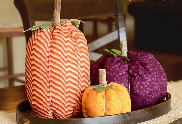 Brilliant DIY Fabric Pumpkin Decor