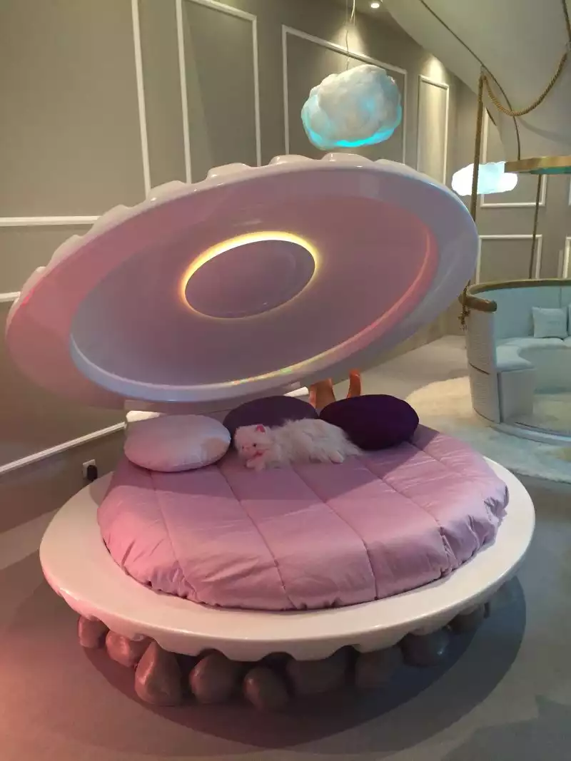 brush-pink-round-kids-bed