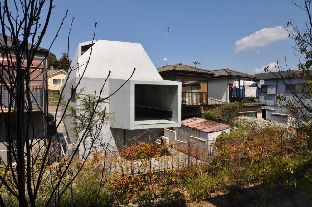 Brutal Concrete House in Abiko Design