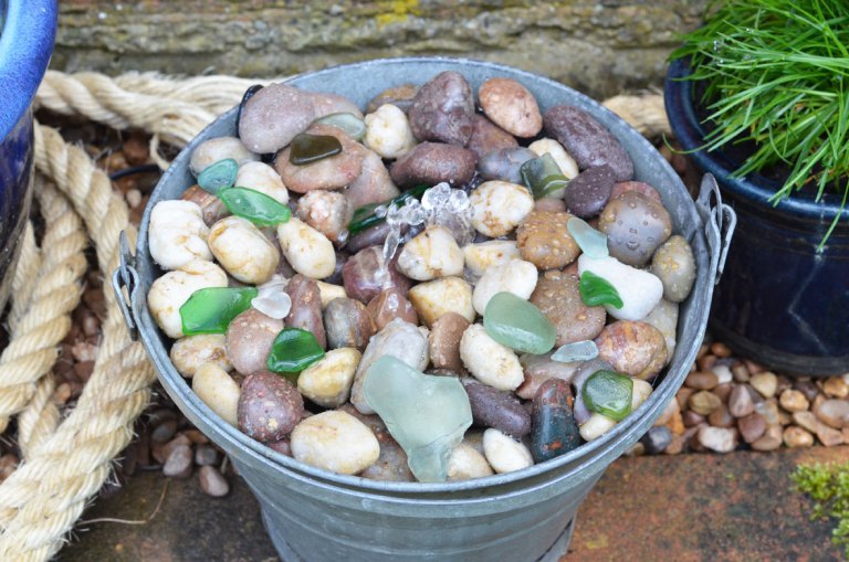 Bucket water feature dIY