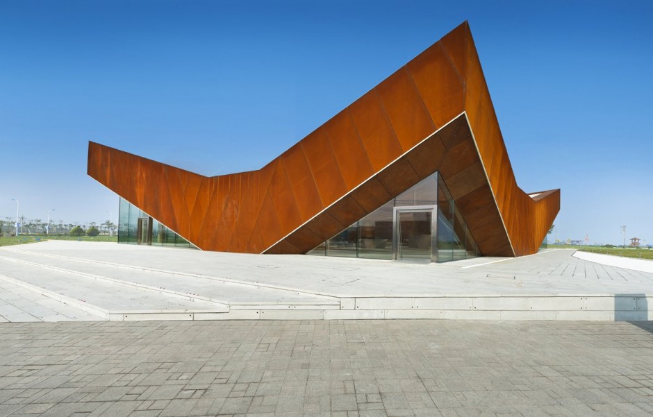 Buliding Vanke Triple V Gallery by Ministry of Design