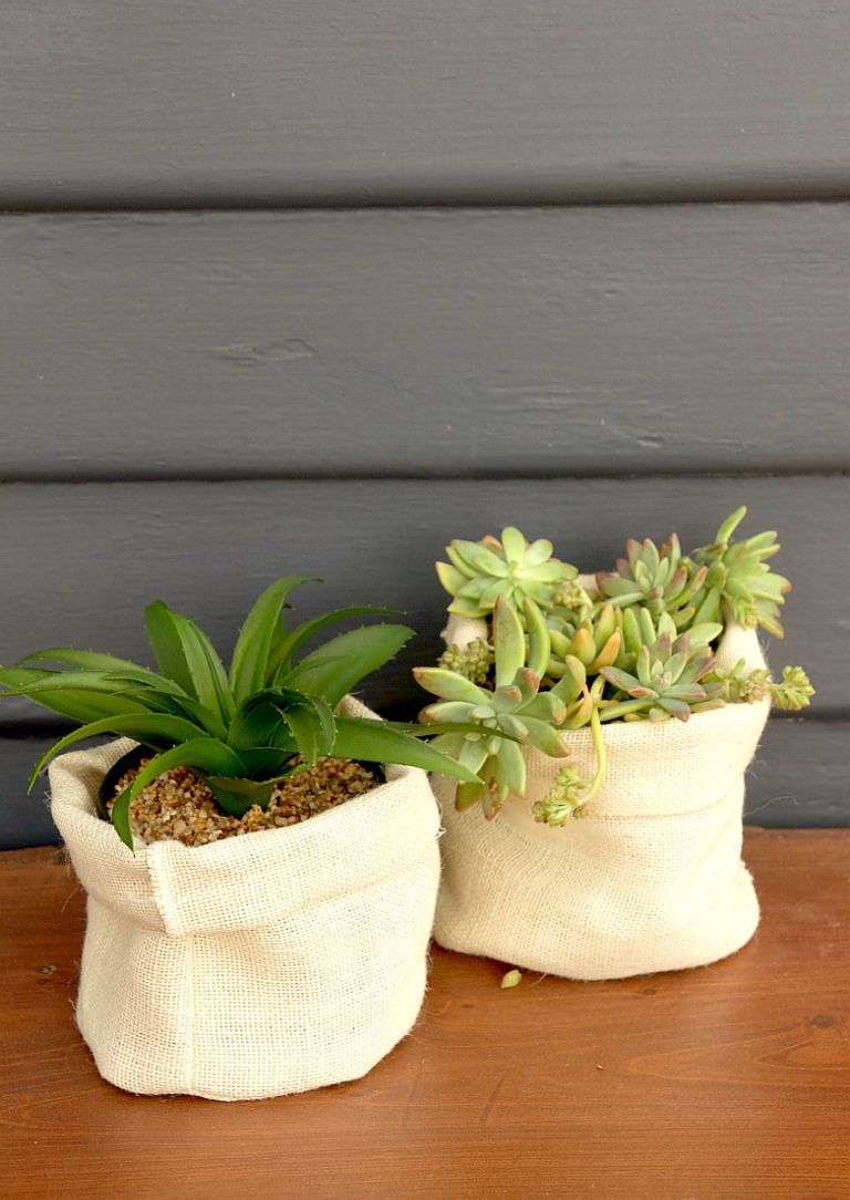 Burlap succulent pots cover