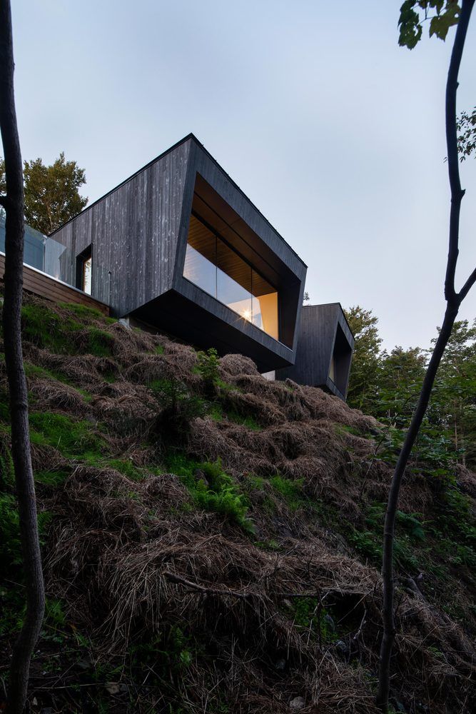 Canada La Binocle Black Cladding Cabins Cantilever