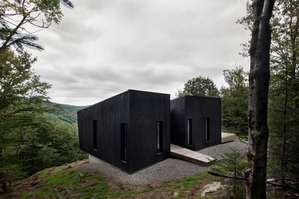 Canada La Binocle Black Cladding Cabins Entrance
