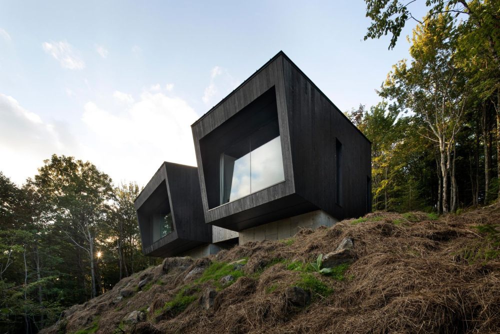 Canada La Binocle Black Cladding Cabins