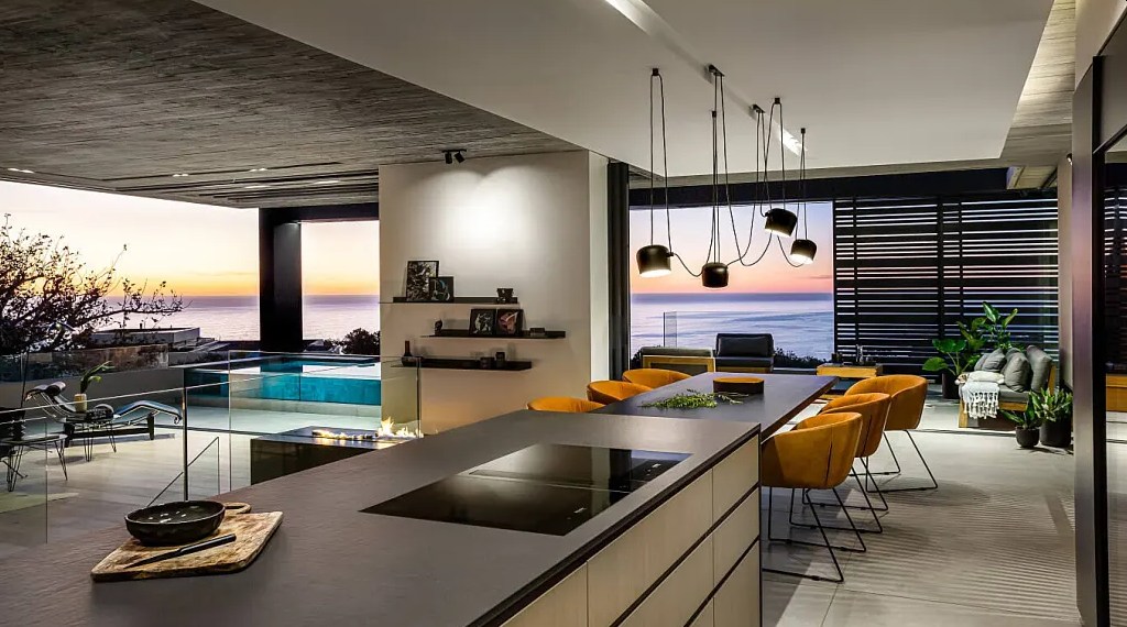 Cape town F 24 by Renato Graca kitchen and dining