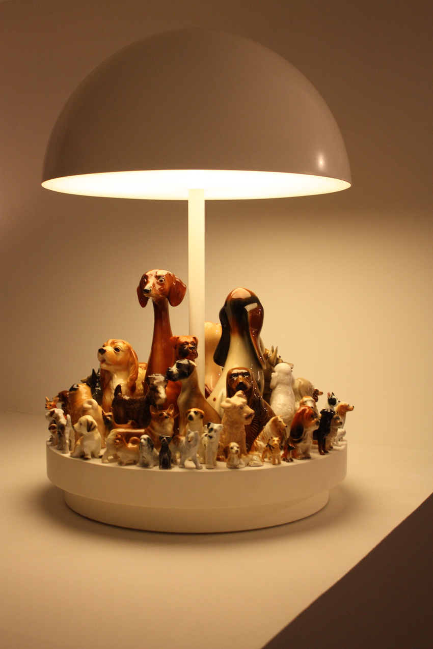 Carpenters dog lamp