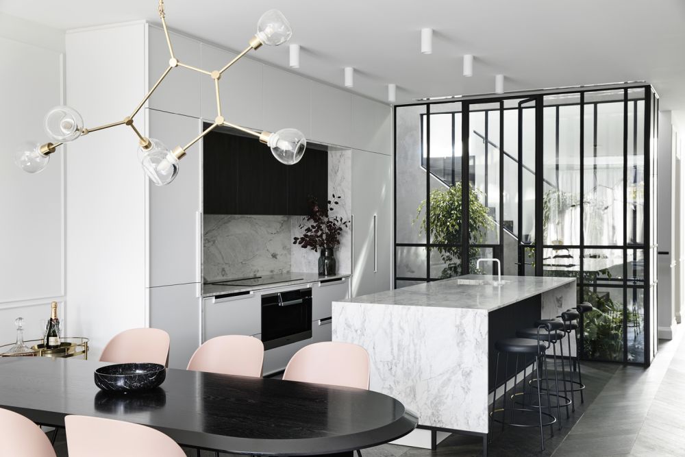 Casa atrio marble kitchen design