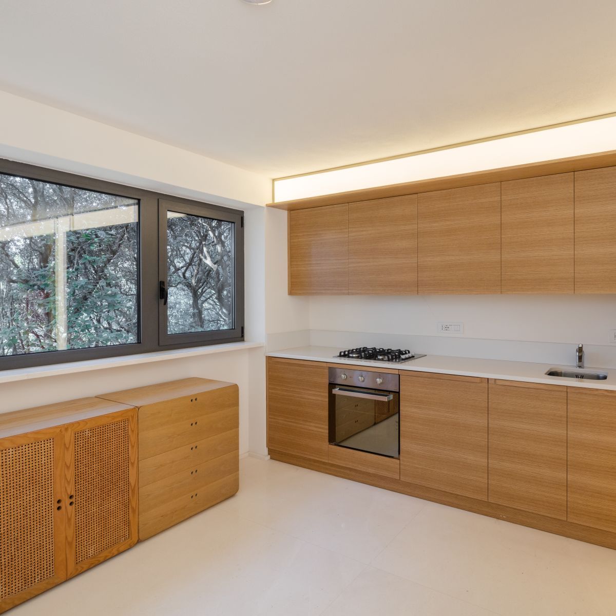 Casa nel Bosco kitchen windows