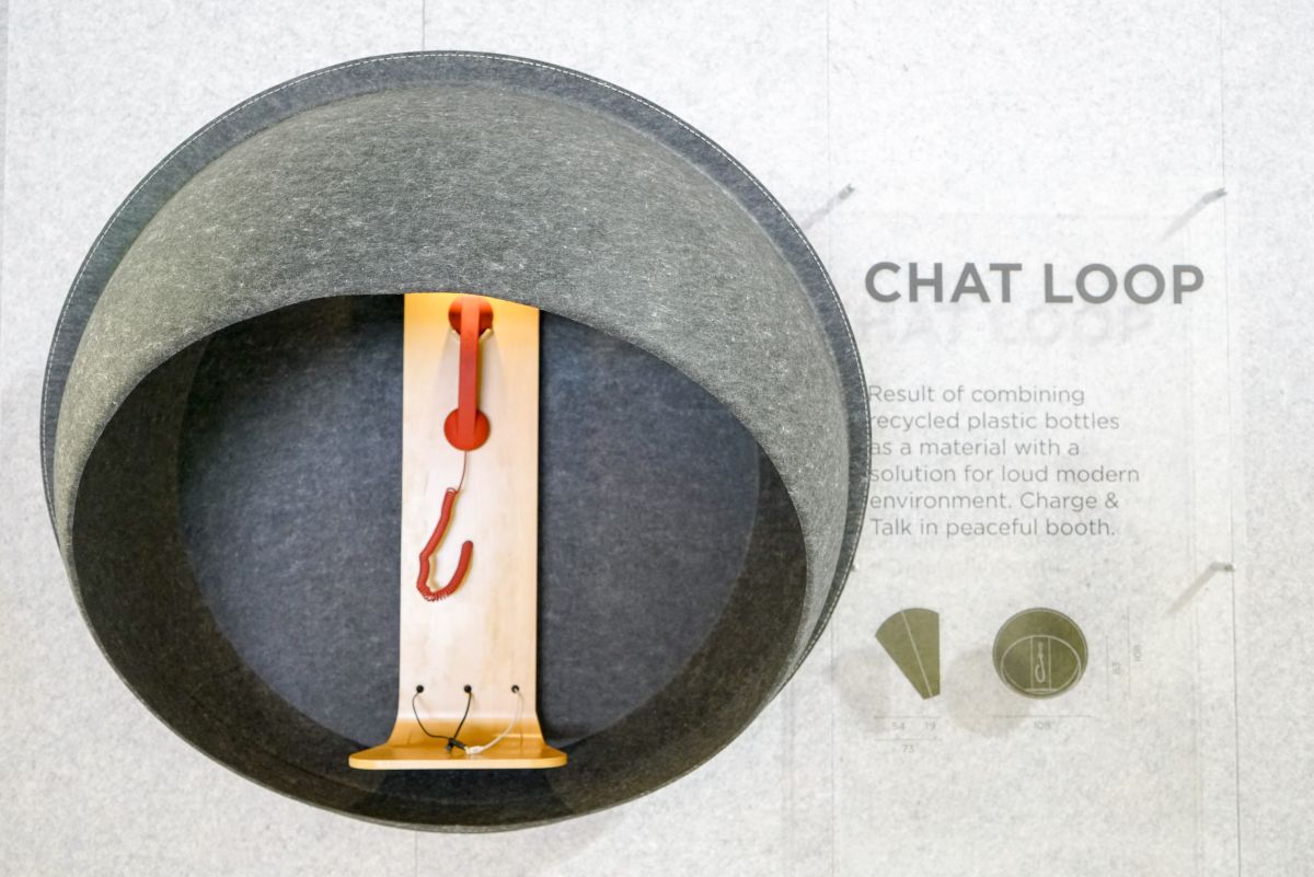 Chat Loop on Workspace 3 0 Salone del Mobile 2017